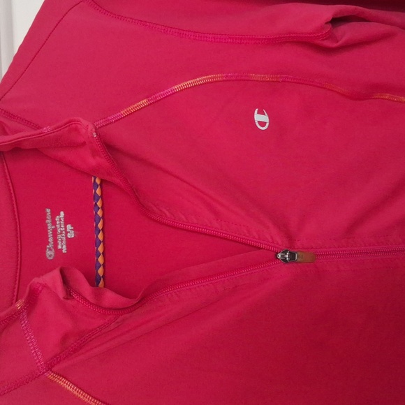 Champion athletic zip up top - Picture 3 of 6